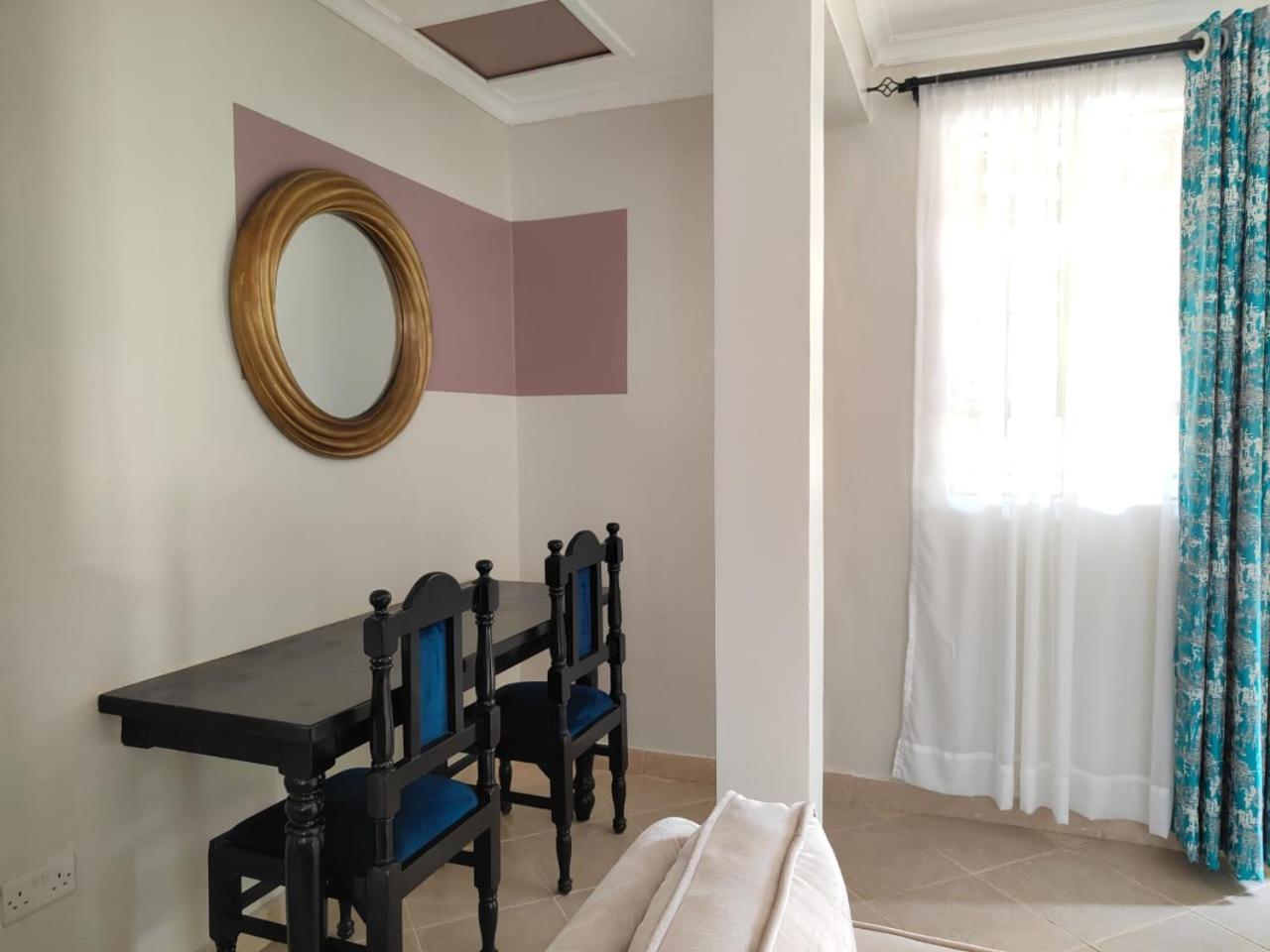 Milimani Drive Livings Apartment Kisumu Exterior photo