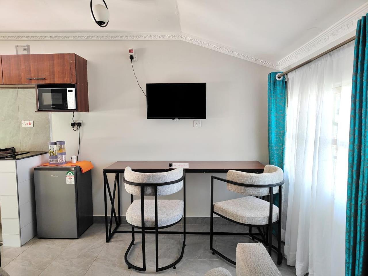 Milimani Drive Livings Apartment Kisumu Exterior photo